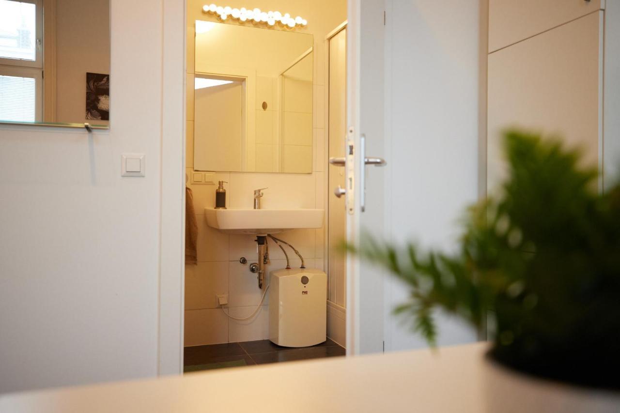Nice Studio Close To Metro III Wien Eksteriør bilde