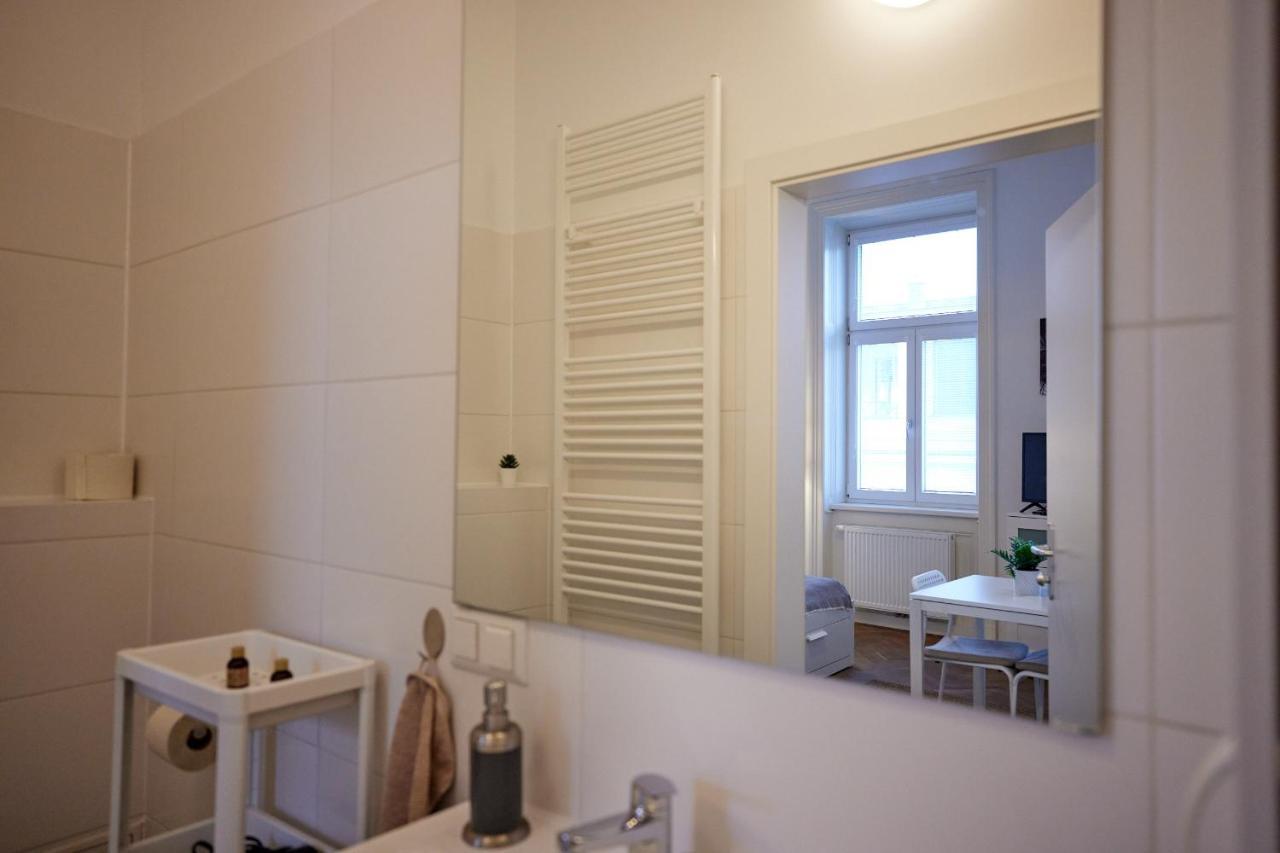 Nice Studio Close To Metro III Wien Eksteriør bilde