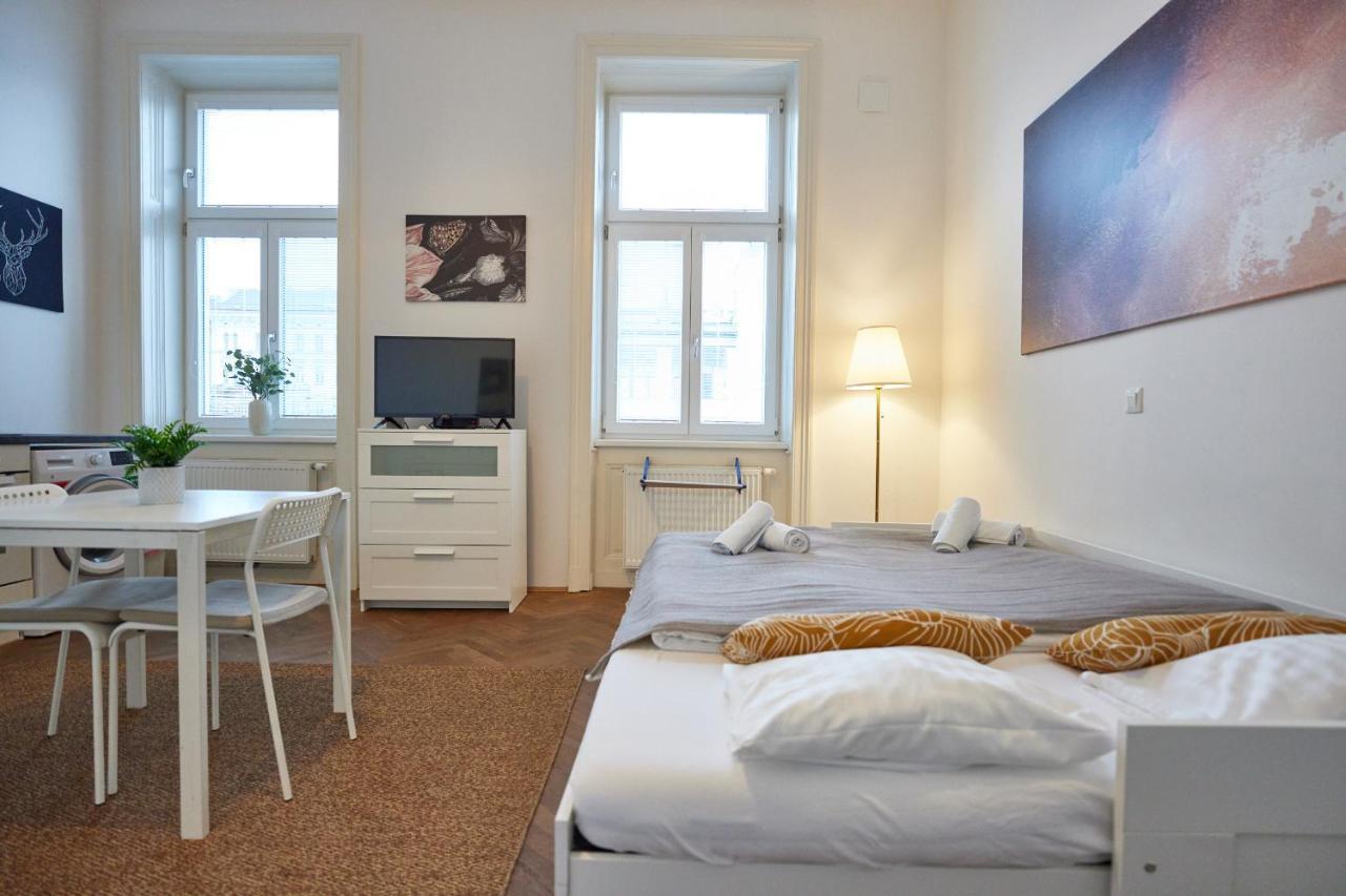 Nice Studio Close To Metro III Wien Eksteriør bilde